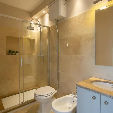 Severina Villa Cortone