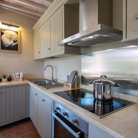 Severina Villa Cortona