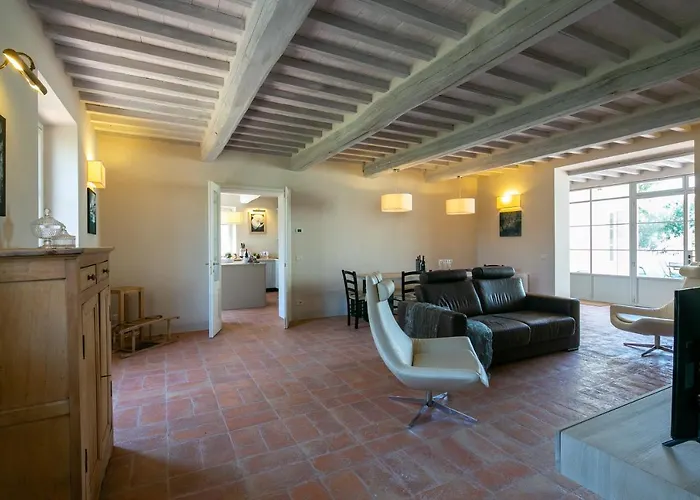 Severina Villa Cortona